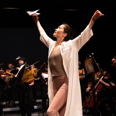 EinKlang – Musik und Tanz - 05. Juli - Tänzerin: Fumiko Okusawa (Contemporary Dance), Fotograf: Jo Titze