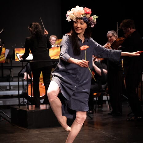 EinKlang – Musik und Tanz - 05. Juli - Tänzerin: Fumiko Okusawa (Contemporary Dance), Fotograf: Jo Titze